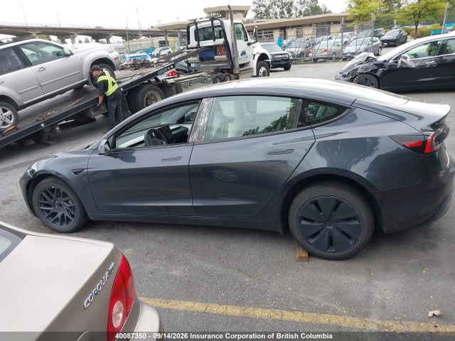LRW3E7FA4RC201335 Tesla MODEL 3