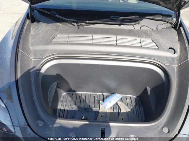 Tesla Model Y 2024 7SAYGDED1RF060596 Image 10