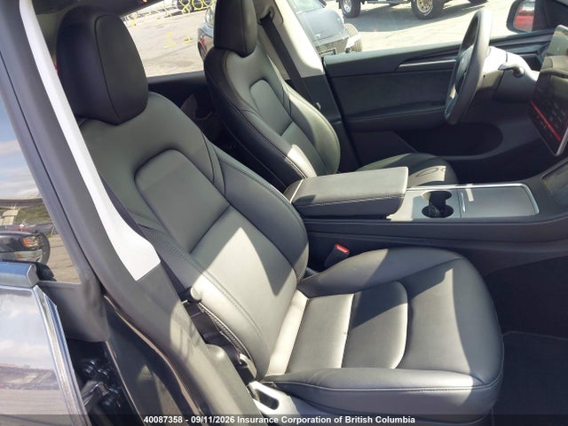 Tesla Model Y 2024 7SAYGDED1RF060596 Image 5