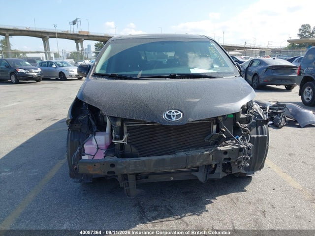 Toyota Sienna Se 8 Passenger 2015 5TDXK3DC4FS556476 Image 13