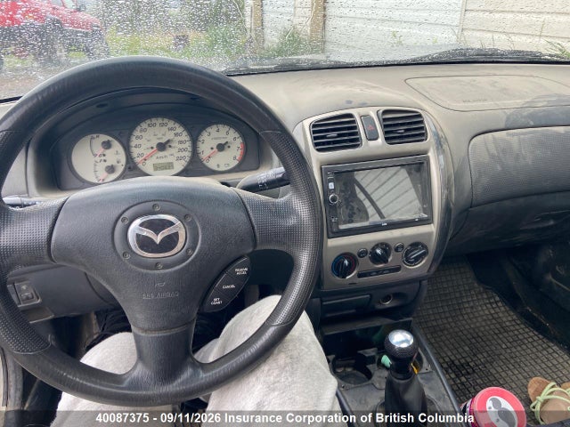 Aukcja sprzedaży 2002 Mazda Protege Dx/lx/es, vin: JM1BJ225520535256, numer aukcji: 40087375