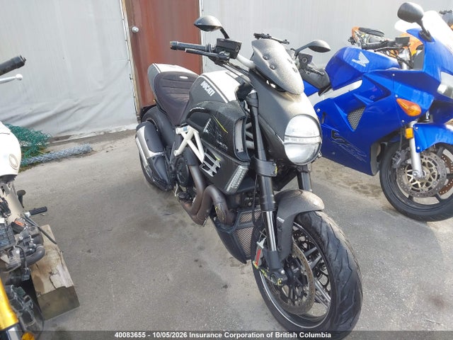 Aukcja sprzedaży 2013 Ducati Diavel, vin: ZDM13BLW4DB011914, numer aukcji: 40083655