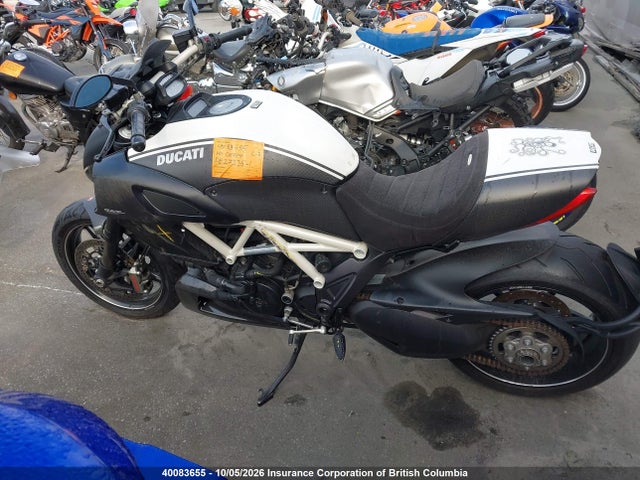Продаж на аукціоні авто 2013 Ducati Diavel, vin: ZDM13BLW4DB011914, номер лоту: 40083655