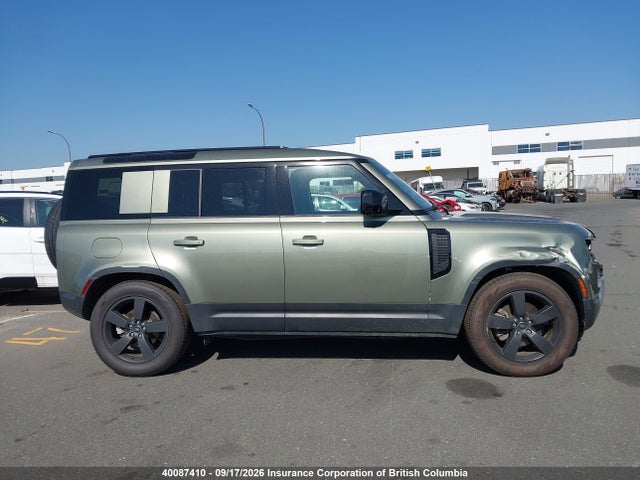 2025 Land Rover Defender 110 S მანქანა იყიდება აუქციონზე, vin: SALEJ7EX6S2361640, აუქციონის ნომერი: 40087410