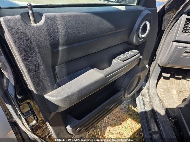 40087443 :رقم المزاد ، 1D8GU28K38W153812 vin ، 2008 Dodge Nitro Se/sxt مزاد بيع