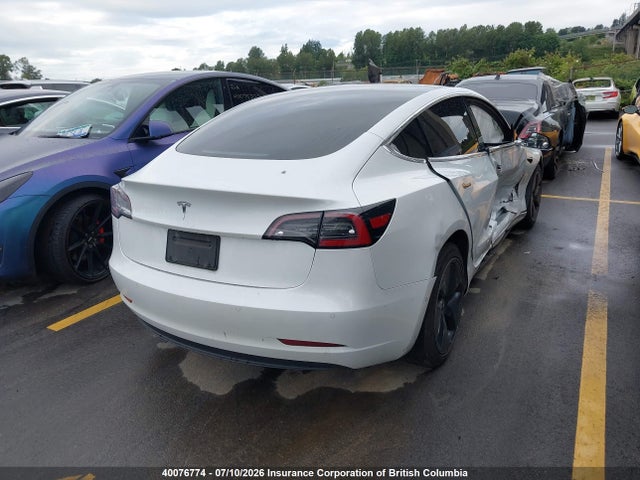 5YJ3E1EA7LF794281 Tesla MODEL 3