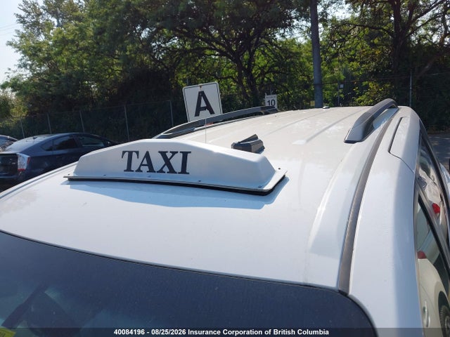 5TDKK3DC5GS734360 Toyota Sienna Le 8 Passenger