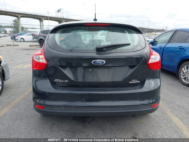 Продажа на аукционе авто 2012 Ford Focus, vin: 1FAHP3M21CL418250, номер лота: 40087477