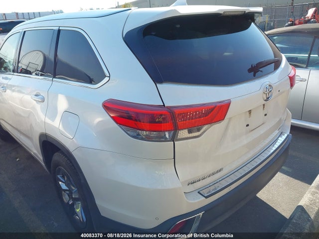 Продажа на аукционе авто 2018 Toyota Highlander Limited/ltd Platinum, vin: 5TDDZRFH7JS819241, номер лота: 40083370