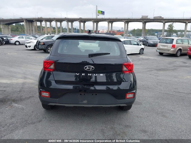 Hyundai Venue 2022 KMHRB8A33NU132920 Image 17