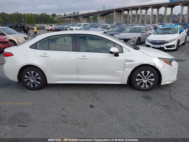 Продаж на аукціоні авто 2021 Toyota Corolla, vin: JTDBAMDE8MJ032570, номер лоту: 40087515