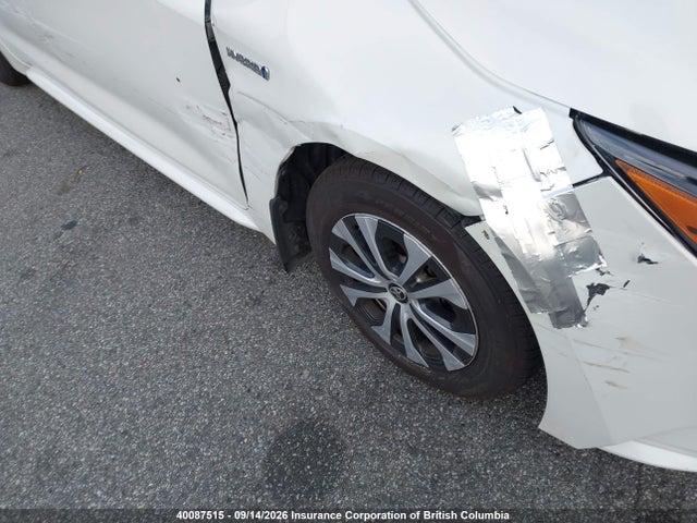 Продаж на аукціоні авто 2021 Toyota Corolla, vin: JTDBAMDE8MJ032570, номер лоту: 40087515