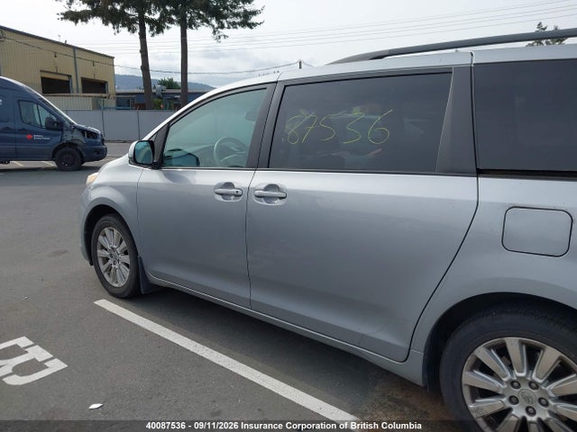 40087536 :رقم المزاد ، 5TDJK3DC3BS006167 vin ، 2011 Toyota Sienna Le مزاد بيع