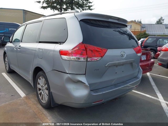 40087536 :رقم المزاد ، 5TDJK3DC3BS006167 vin ، 2011 Toyota Sienna Le مزاد بيع