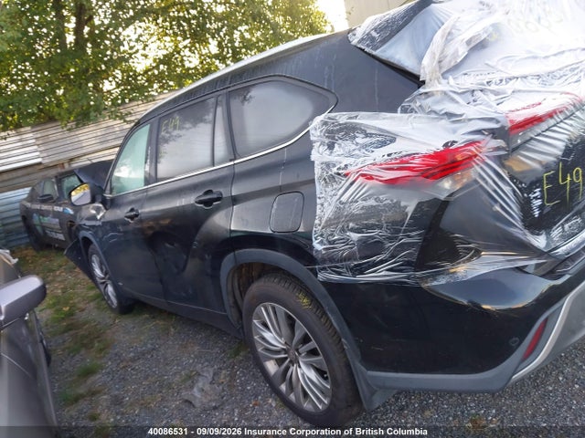 Toyota Highlander Hybrid Platinum 2022 5TDEBRCH3NS096247 Image 15