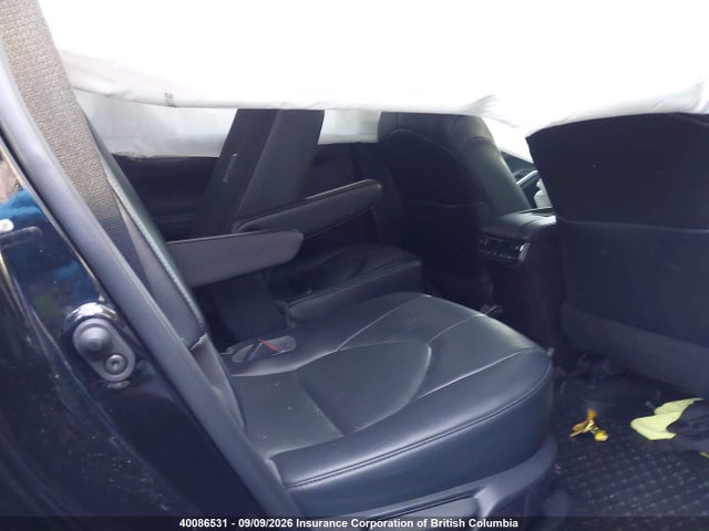 Toyota Highlander Hybrid Platinum 2022 5TDEBRCH3NS096247 Image 8