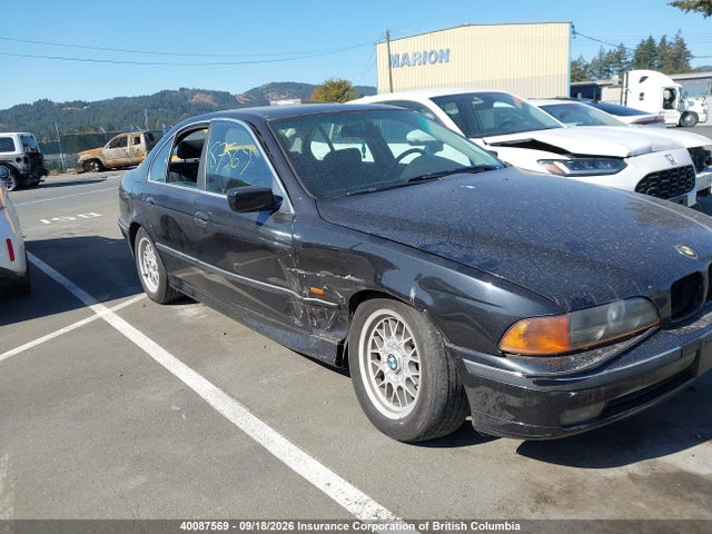 1999 Bmw 528i მანქანა იყიდება აუქციონზე, vin: WBADM6346XBY33448, აუქციონის ნომერი: 40087569