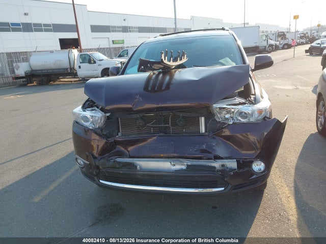 Продажа на аукционе авто 2013 Toyota Highlander Plus/se, vin: 5TDBK3EH2DS218575, номер лота: 40082410