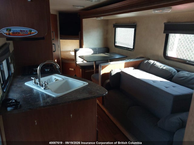 Продаж на аукціоні авто 2015 Forest River , vin: 4X4TWDB27FT138444, номер лоту: 40087619