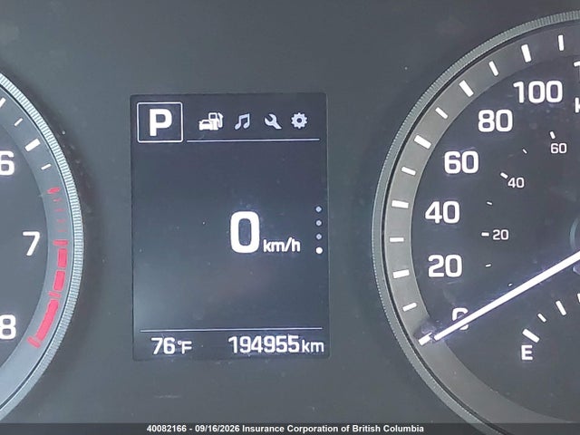 Hyundai TUCSON SE 2017 KM8J23A4XHU443760 Image 16