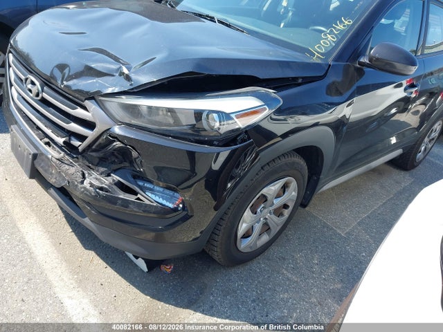 KM8J23A4XHU443760 Hyundai TUCSON SE