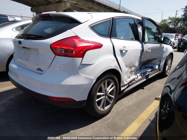 Ford FOCUS SE 2016 1FADP3K24GL316402 Image 4