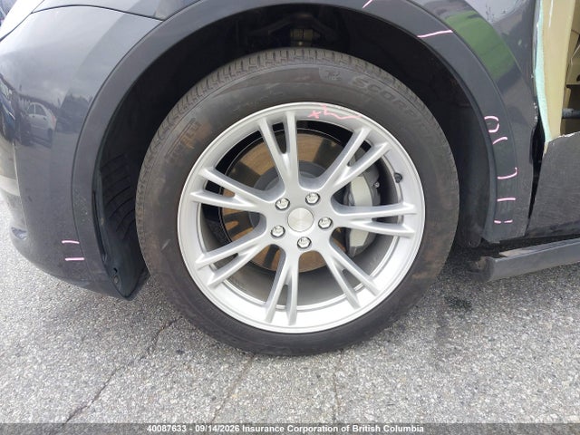 40087633 :رقم المزاد ، LRWYGDFD1PC057619 vin ، 2023 Tesla Model Y مزاد بيع