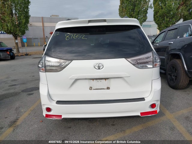 Toyota Sienna Sport 2014 5TDXK3DC8ES415862 Image 16