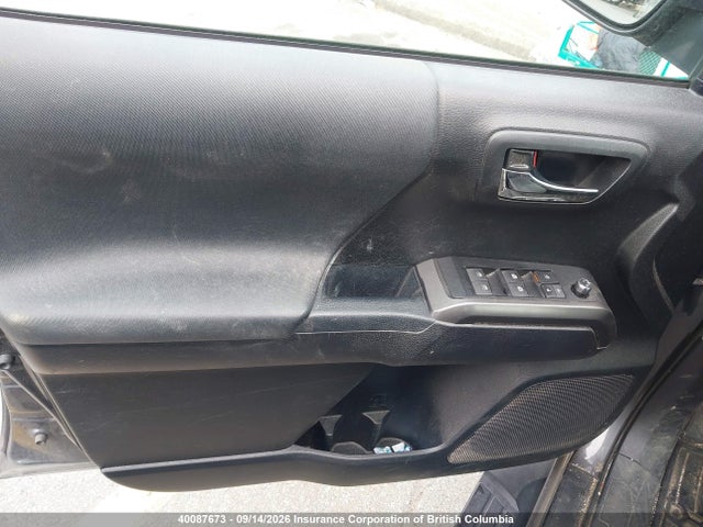 Aukcja sprzedaży 2017 Toyota Tacoma Dbl Cab/sr5/trd Sport/or, vin: 5TFDZ5BN0HX027392, numer aukcji: 40087673