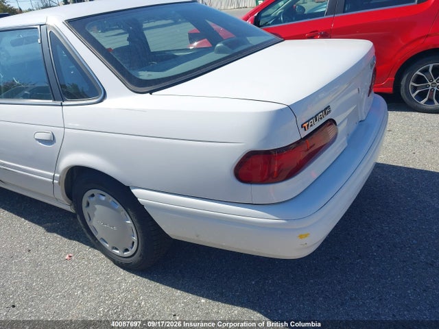Продаж на аукціоні авто 1994 Ford Taurus Gl, vin: 1FALP52U6RG282354, номер лоту: 40087697