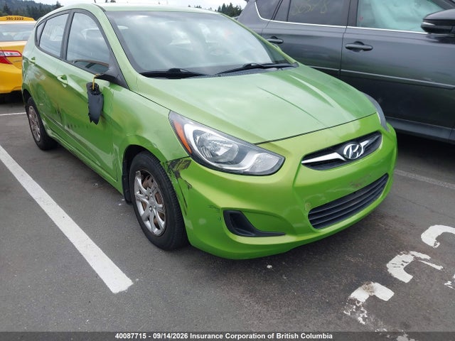 2013 Hyundai Accent Gls/gs მანქანა იყიდება აუქციონზე, vin: KMHCT5AE2DU105449, აუქციონის ნომერი: 40087715