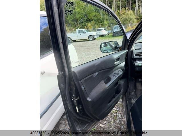 40087730 :رقم المزاد ، 2HKRM4H32DH117783 vin ، 2013 Honda Cr-v مزاد بيع