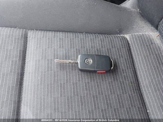 Продажа на аукционе авто 2015 Volkswagen Tiguan S/se/sel/r-line, vin: WVGJV7AX9FW514747, номер лота: 40084333