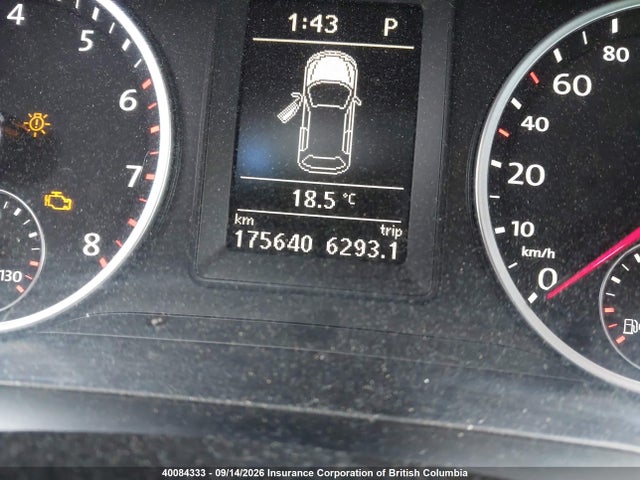 Продажа на аукционе авто 2015 Volkswagen Tiguan S/se/sel/r-line, vin: WVGJV7AX9FW514747, номер лота: 40084333