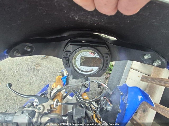 40087745 :رقم المزاد ، JKBZXJB144A034317 vin ، 2004 Kawasaki Zx636 B1 مزاد بيع
