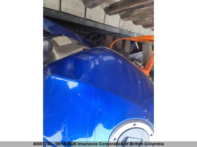 40087745 :رقم المزاد ، JKBZXJB144A034317 vin ، 2004 Kawasaki Zx636 B1 مزاد بيع
