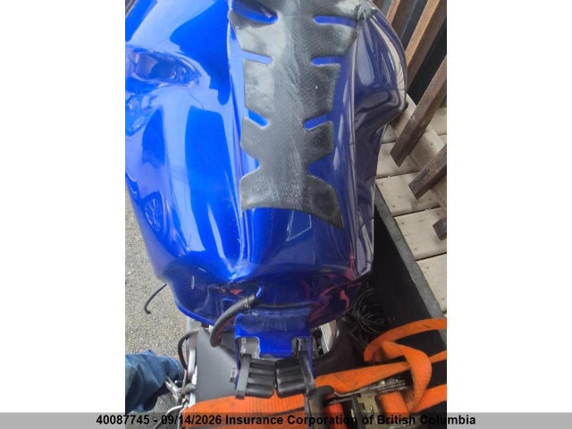 40087745 :رقم المزاد ، JKBZXJB144A034317 vin ، 2004 Kawasaki Zx636 B1 مزاد بيع