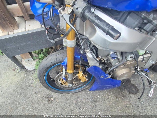 40087745 :رقم المزاد ، JKBZXJB144A034317 vin ، 2004 Kawasaki Zx636 B1 مزاد بيع