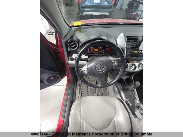2008 Toyota Rav4 მანქანა იყიდება აუქციონზე, vin: JTMBK31V985068522, აუქციონის ნომერი: 40087746