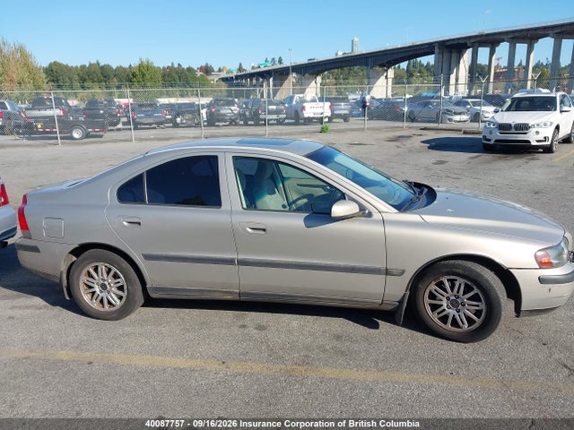 Auction sale of the 2004 Volvo S60, vin: YV1RS61T842351028, lot number: 40087757