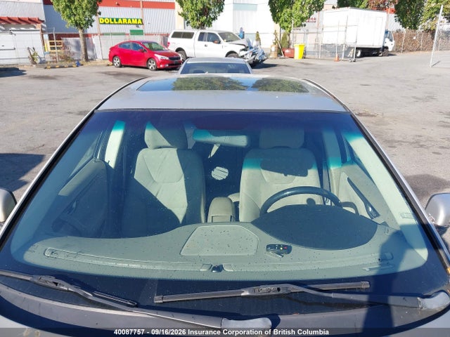 Auction sale of the 2004 Volvo S60, vin: YV1RS61T842351028, lot number: 40087757
