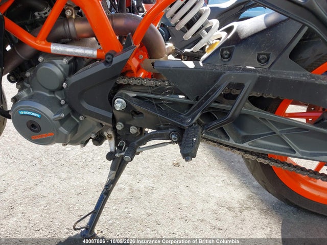 Продажа на аукционе авто 2017 Ktm 390 Duke, vin: MD2JYJ403HC270759, номер лота: 40087806