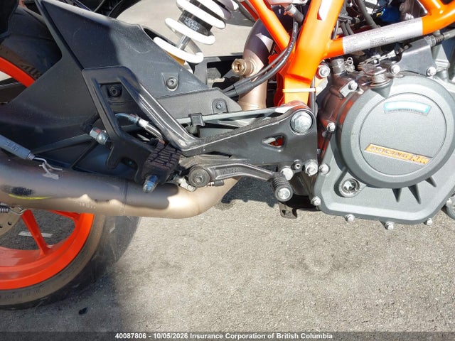 Продажа на аукционе авто 2017 Ktm 390 Duke, vin: MD2JYJ403HC270759, номер лота: 40087806