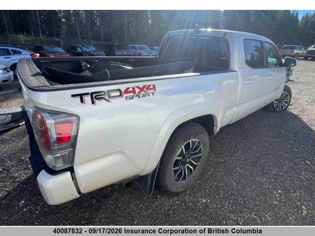 Toyota Tacoma 2022 3TYDZ5BN8NT007591 Image 4