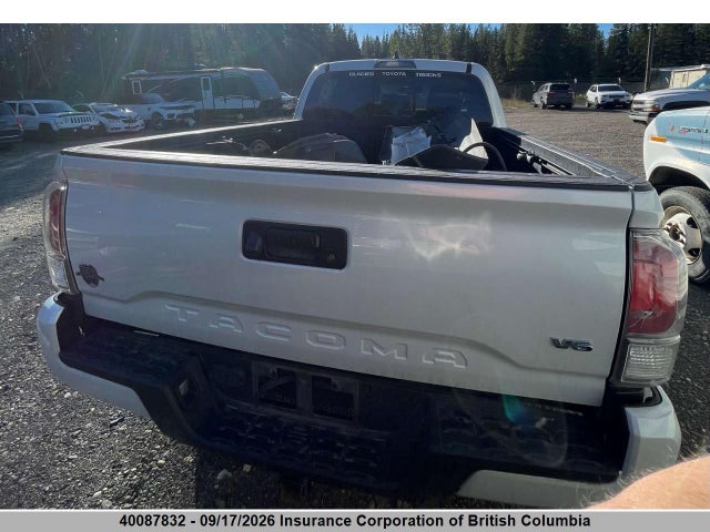 Toyota Tacoma 2022 3TYDZ5BN8NT007591 Image 6