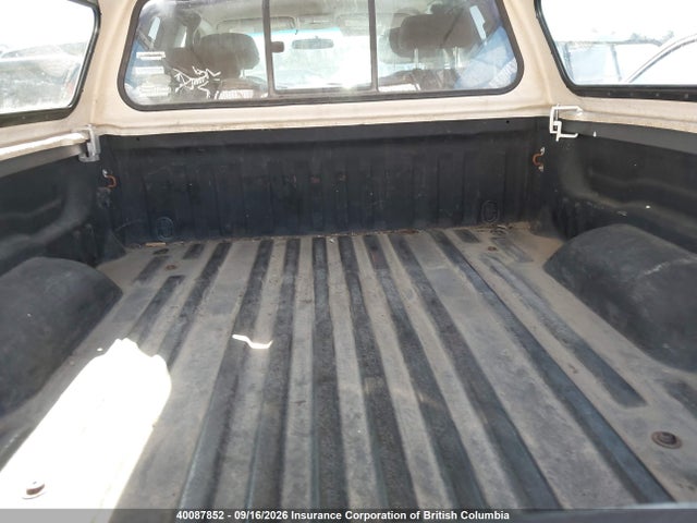 Aukcja sprzedaży 2003 Toyota Tundra Sr5 V8, vin: 5TBBT44173S348141, numer aukcji: 40087852