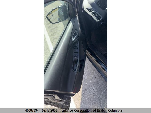 Ford Focus 2015 1FADP3K23FL266090 Image 12