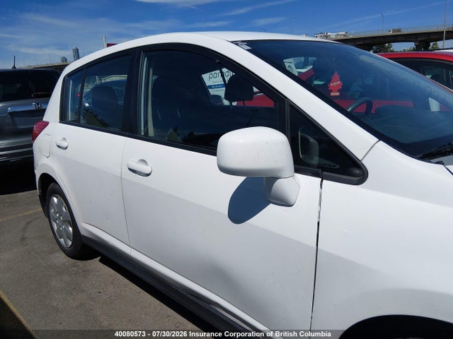 40080573 :رقم المزاد ، 3N1BC1CP1BL496532 vin ، 2011 Nissan Versa S/sl مزاد بيع
