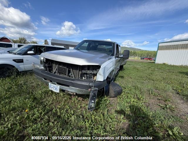 40087934 :رقم المزاد ، 1GCHK33265F886406 vin ، 2005 Chevrolet Silverado K3500 مزاد بيع