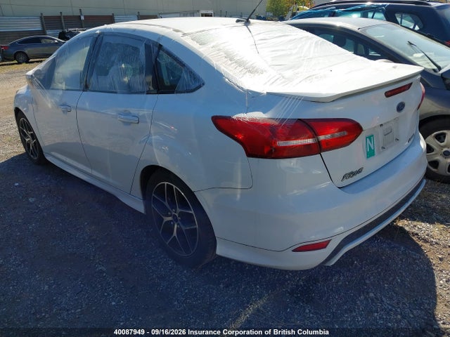 Ford Focus 2015 1FADP3FE6FL284667 Image 3
